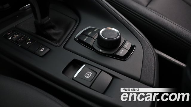 BMW X1 (F48) xDrive 20i Advantage 2020 — фото 22