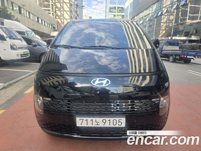 Hyundai Staria Tourer 11-Seater Modern 2025 — фото 2