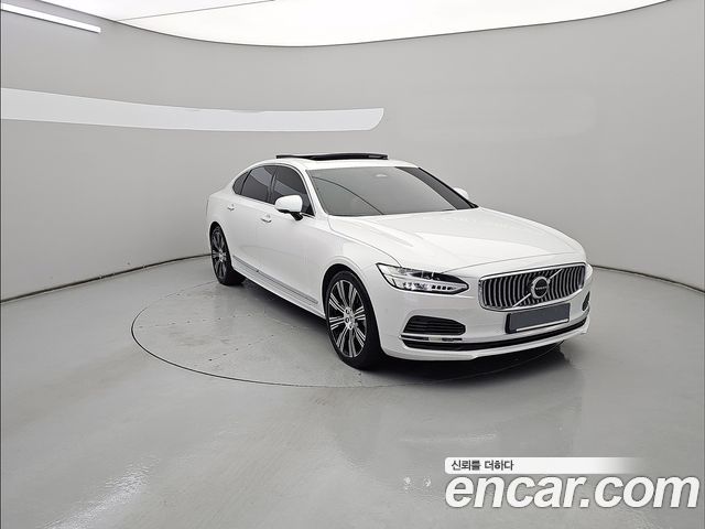 Volvo S90 T8 AWD Ultimate Bright 2023 — фото 3