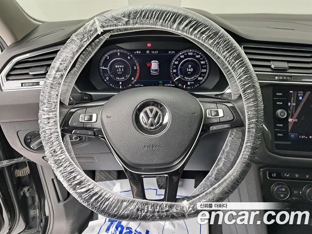 Volkswagen Tiguan Allspace 2.0 TDI Prestige 2018 — фото 7