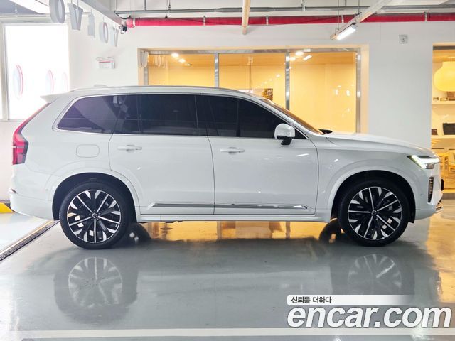 Volvo XC90 (II) T8 Ultra Bright Hybrid 2025 — фото 24