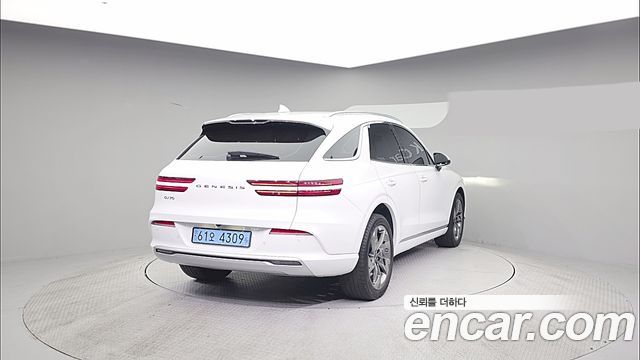 Genesis Electrified (GV70) e-AWD 2022 — фото 4