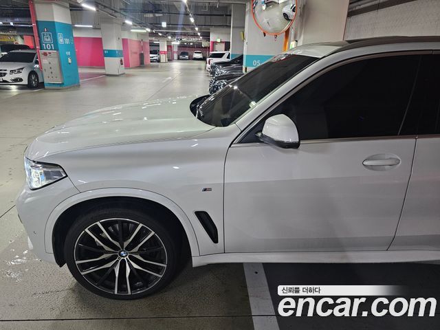 BMW X5 (G05) xDrive 40i M sports Onlie Exclusive Edition 2022 — фото 2