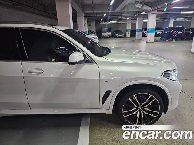 BMW X5 (G05) xDrive 40i M sports Onlie Exclusive Edition 2022 — фото 4