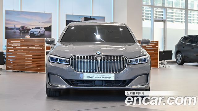 BMW 7 Series (G11) 730d xDrive Design Pure Excellence 2021 — фото 2