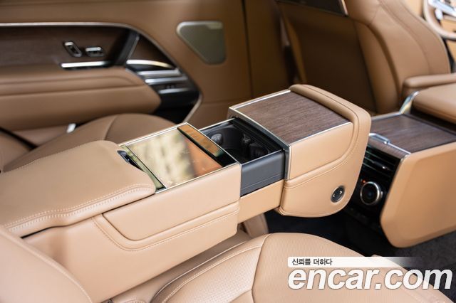 Land Rover Range Rover (V) P530 Autobiography Long Wheel Base 2023 — фото 23