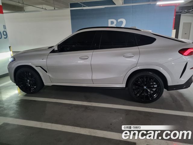 BMW X6 (G06) xDrive40i M Sport 2024 — фото 2