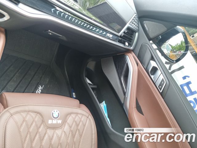 BMW X6 (G06) xDrive40i M Sport 2024 — фото 13