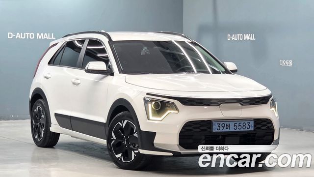 Kia Niro EV Air 2023 — фото 2