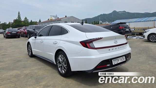 Hyundai Sonata (DN8) 2.0 Modern 2022 — фото 2