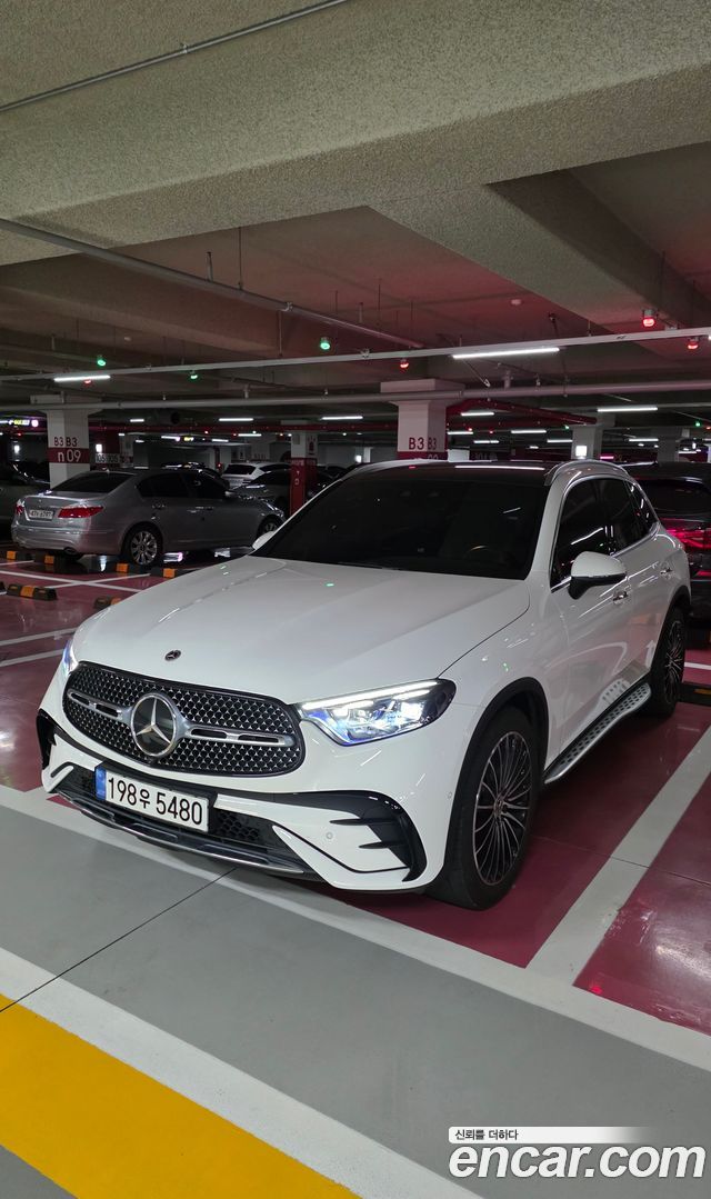 Mercedes-Benz GLC-Class (X254) GLC300 4MATIC AMG Line