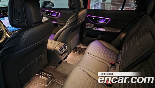 Mercedes-Benz GLC-Class (X254) GLC300 4MATIC AMG Line 2024 — фото 9