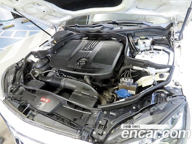 Mercedes-Benz E-Class (W212) E220 CDI Avantgarde 2015 — фото 23