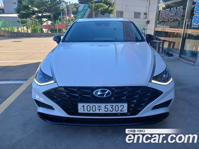 Hyundai Sonata (DN8) 2.0 Modern