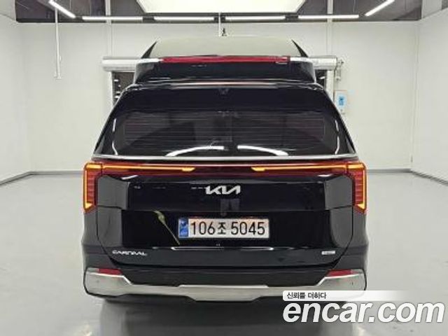 Kia Carnival (IV) HEV 9-Seater Hi-Limousine Signature 2025 — фото 3