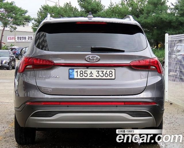 Hyundai Santa Fe Gasoline 2.5T 2WD Prestige 2023 — фото 4