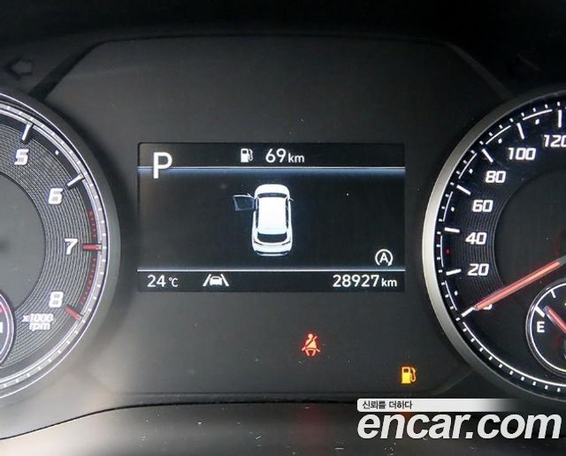 Hyundai Santa Fe Gasoline 2.5T 2WD Prestige 2023 — фото 9