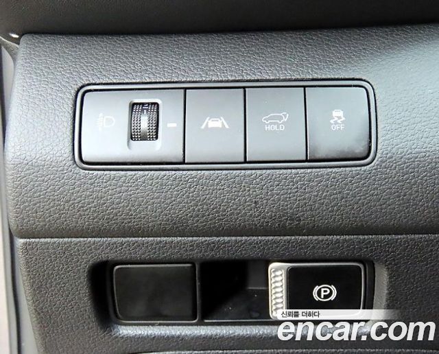 Hyundai Santa Fe Gasoline 2.5T 2WD Prestige 2023 — фото 16