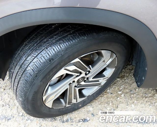 Hyundai Santa Fe Gasoline 2.5T 2WD Prestige 2023 — фото 24