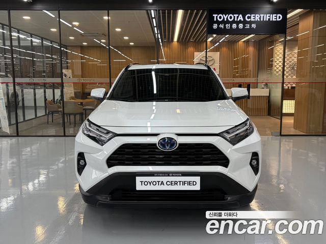 Toyota RAV4 (V) 2.5 2WD Hybrid XLE 2023 — фото 3