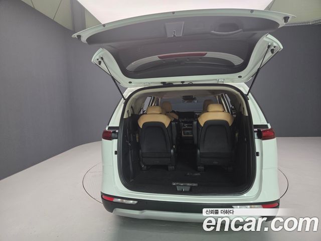 Kia Carnival (IV) Diesel 9-Seater Prestige 2023 — фото 24