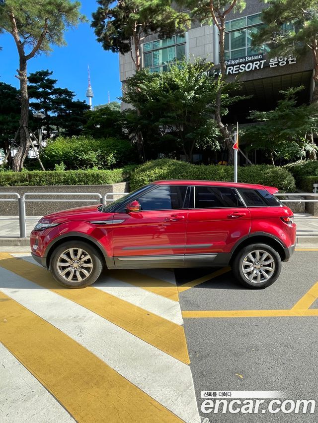 Land Rover Range Rover Evoque 2.2 SD4 Pure 2015 — фото 5