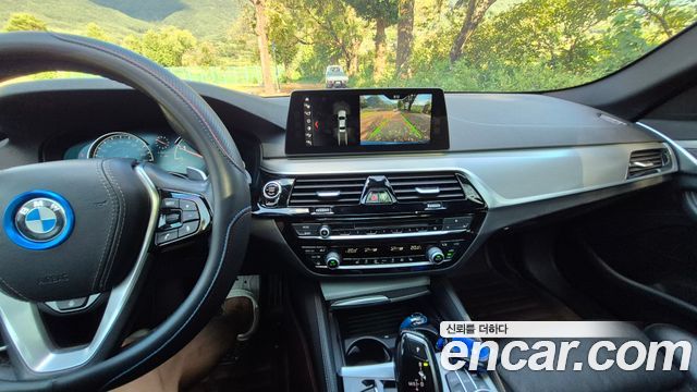 BMW 5 Series (G30) 530i M Sport Package 2017 — фото 9