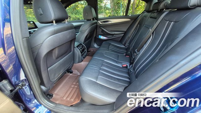 BMW 5 Series (G30) 530i M Sport Package 2017 — фото 19