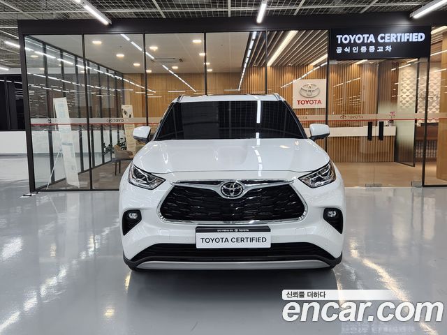 Toyota Highlander (IV) 2.5 4WD Platimum 2025 — фото 3