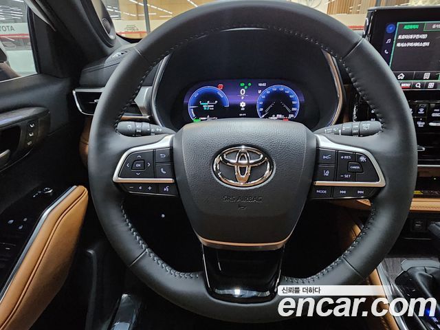Toyota Highlander (IV) 2.5 4WD Platimum 2025 — фото 18