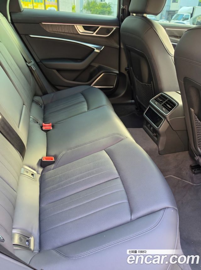Audi A6 (C8) 45 TFSI Quattro Premium 2023 — фото 15