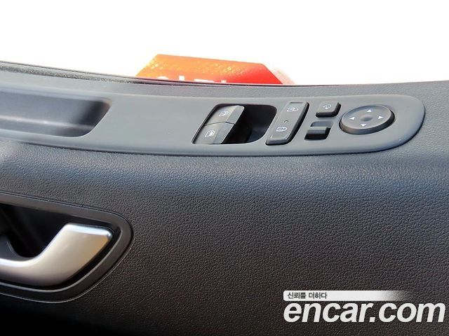 Hyundai Staria L3.5  Kinder Safety Car 15-Seater 2023 — фото 16