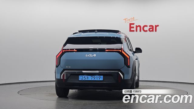 Kia EV3 Standard 2WD Earth 2025 — фото 4
