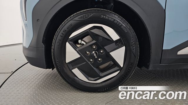 Kia EV3 Standard 2WD Earth 2025 — фото 5