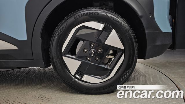 Kia EV3 Standard 2WD Earth 2025 — фото 21