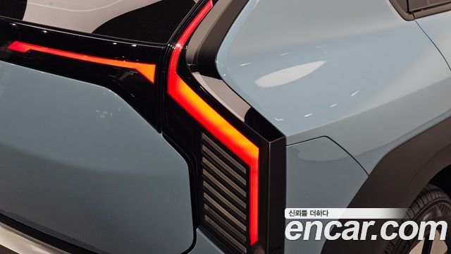 Kia EV3 Standard 2WD Earth 2025 — фото 23