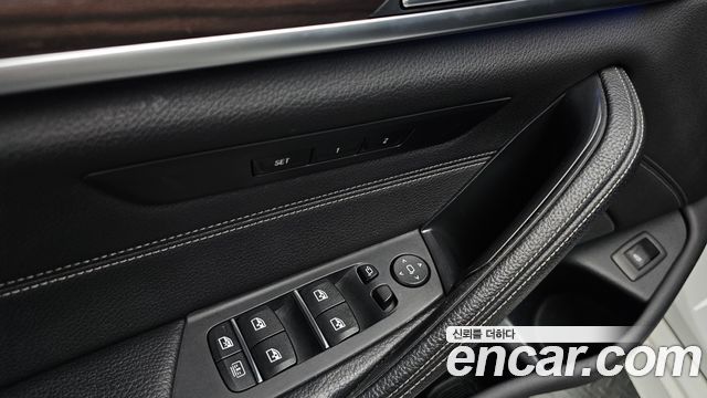 BMW 5 Series (G30) 520d xDrive M Sport Package Plus 2017 — фото 18