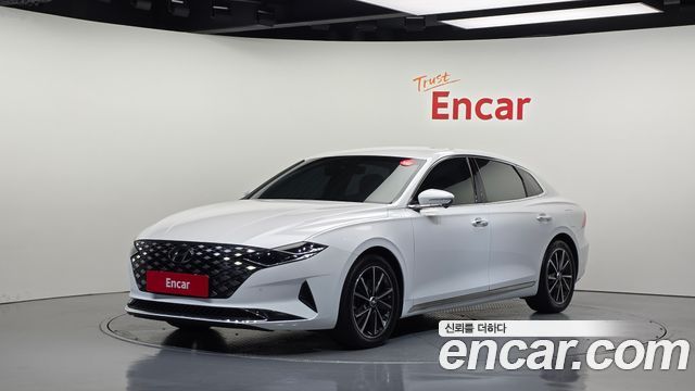 Hyundai Grandeur (IG) 2.5 Le Blanc