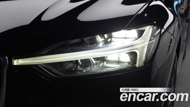 Volvo XC60 (II) B5 Ultimate Bright 2024 — фото 28