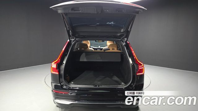 Volvo XC60 (II) B5 Ultimate Bright 2024 — фото 33