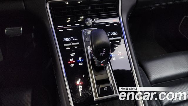 Porsche Panamera (971) 2.9 4S 2017 — фото 9