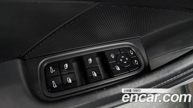 Porsche Panamera (971) 2.9 4S 2017 — фото 27