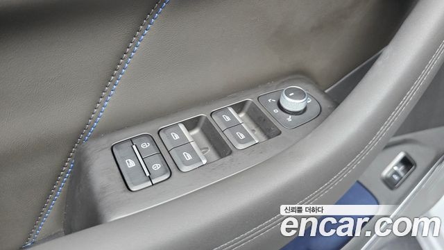 Renault Korea Filante 1.5 E-Tech Esprit Alpine 2WD 2027 — фото 20