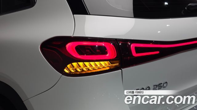 Mercedes-Benz EQA (H243) EQA250 AMG Line 2023 — фото 23