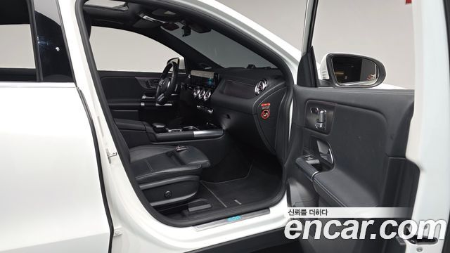 Mercedes-Benz EQA (H243) EQA250 AMG Line 2023 — фото 26