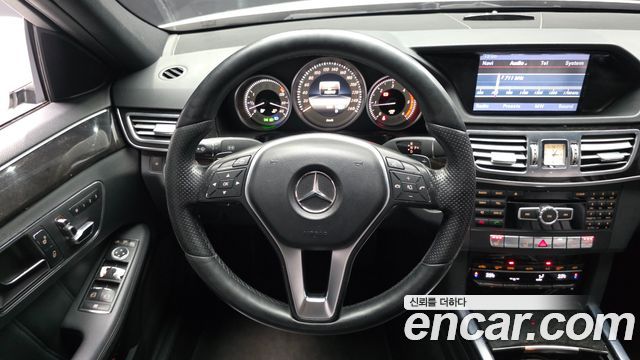 Mercedes-Benz E-Class (W212) E220 CDI Avantgarde 2014 — фото 13