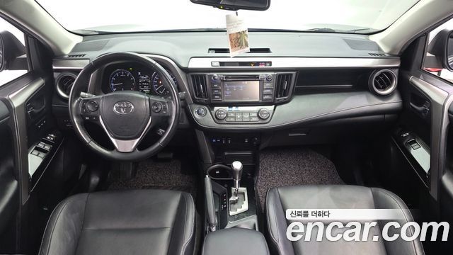 Toyota RAV4 2.5 2WD 4th 2018 — фото 7