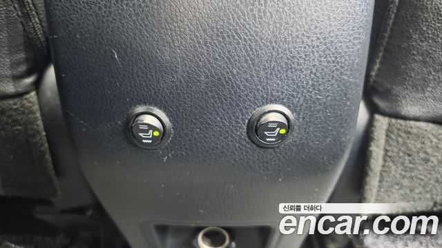 Toyota RAV4 2.5 2WD 4th 2018 — фото 28