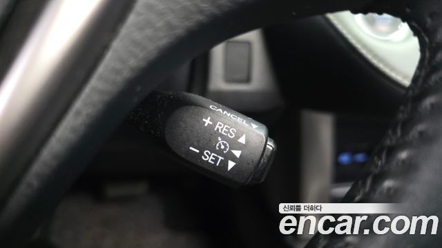 Toyota RAV4 2.5 2WD 4th 2018 — фото 30