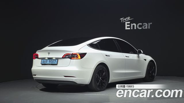 Tesla Model 3 RWD 2022 — фото 2